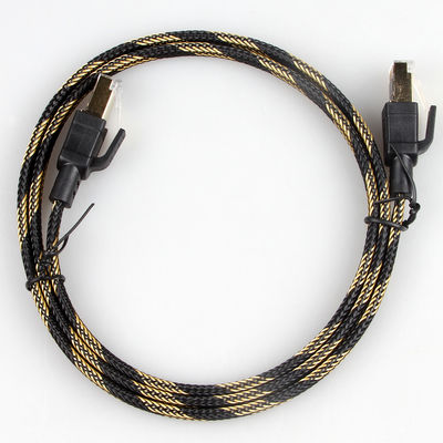 Grande vitesse jaune noire tressée en nylon de RJ45 Cat8 de câble stable de correction