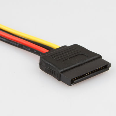 Diviseur hommes-femmes Molex 4 Pin Durable de câble d'unité de disque dur de Y SATA