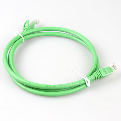Le réseau vert pratique câblent le bouclier de la longueur 10m 30m 50m UTP de Cat6a